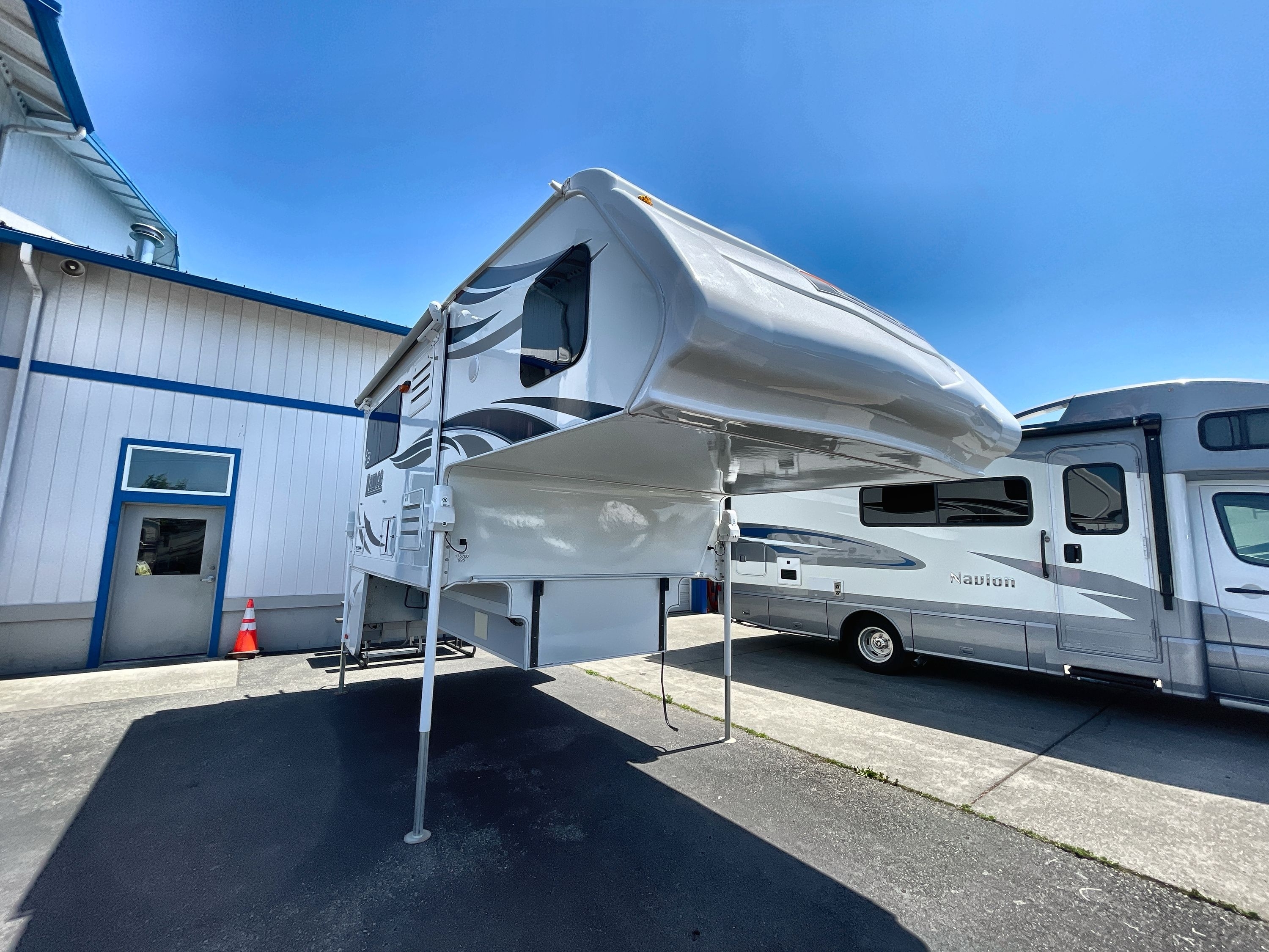 2019 Lance LANCE 995 in marysville WA