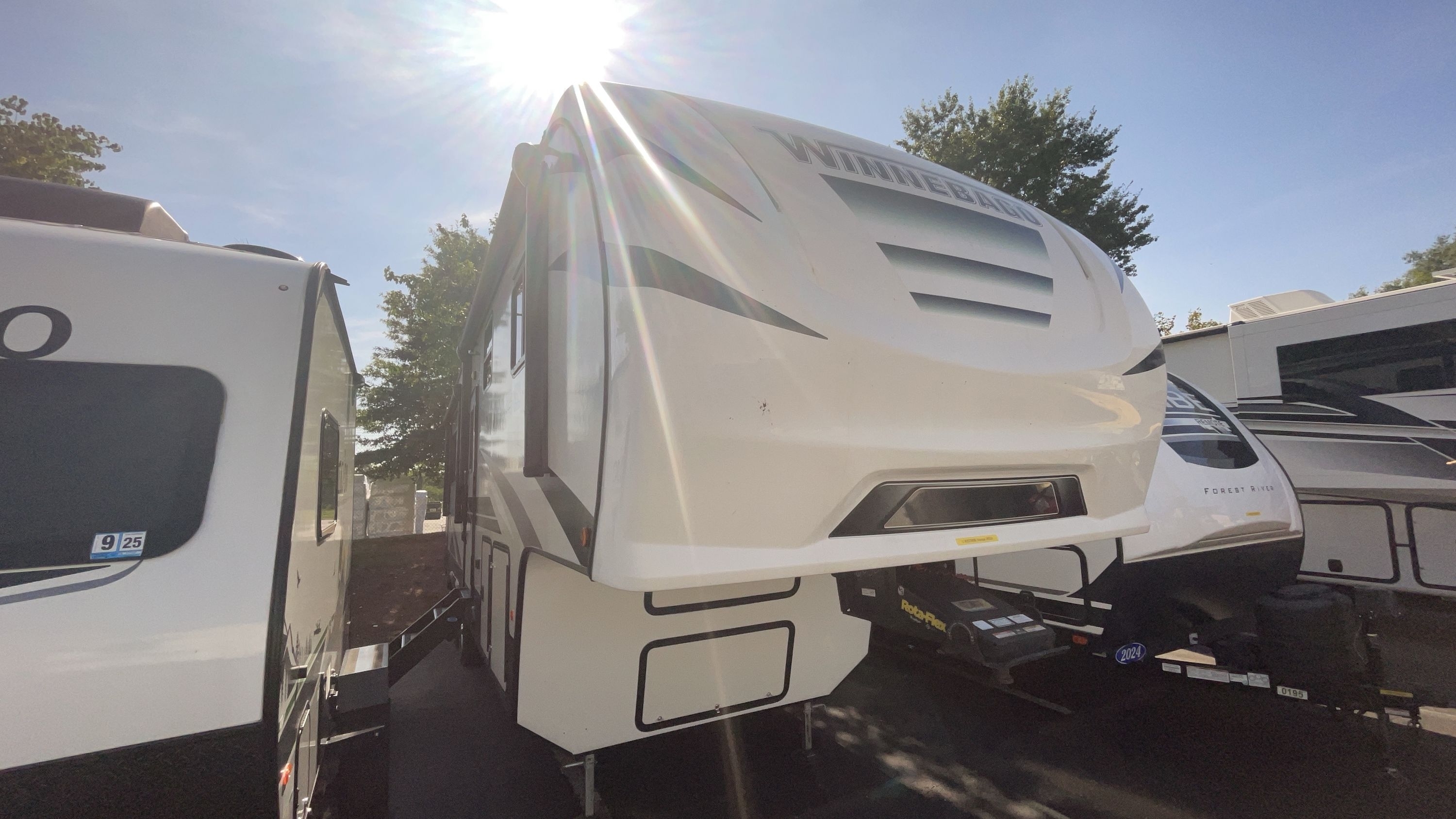 2021 Winnebago VOYAGE 2932RL in manassas VA