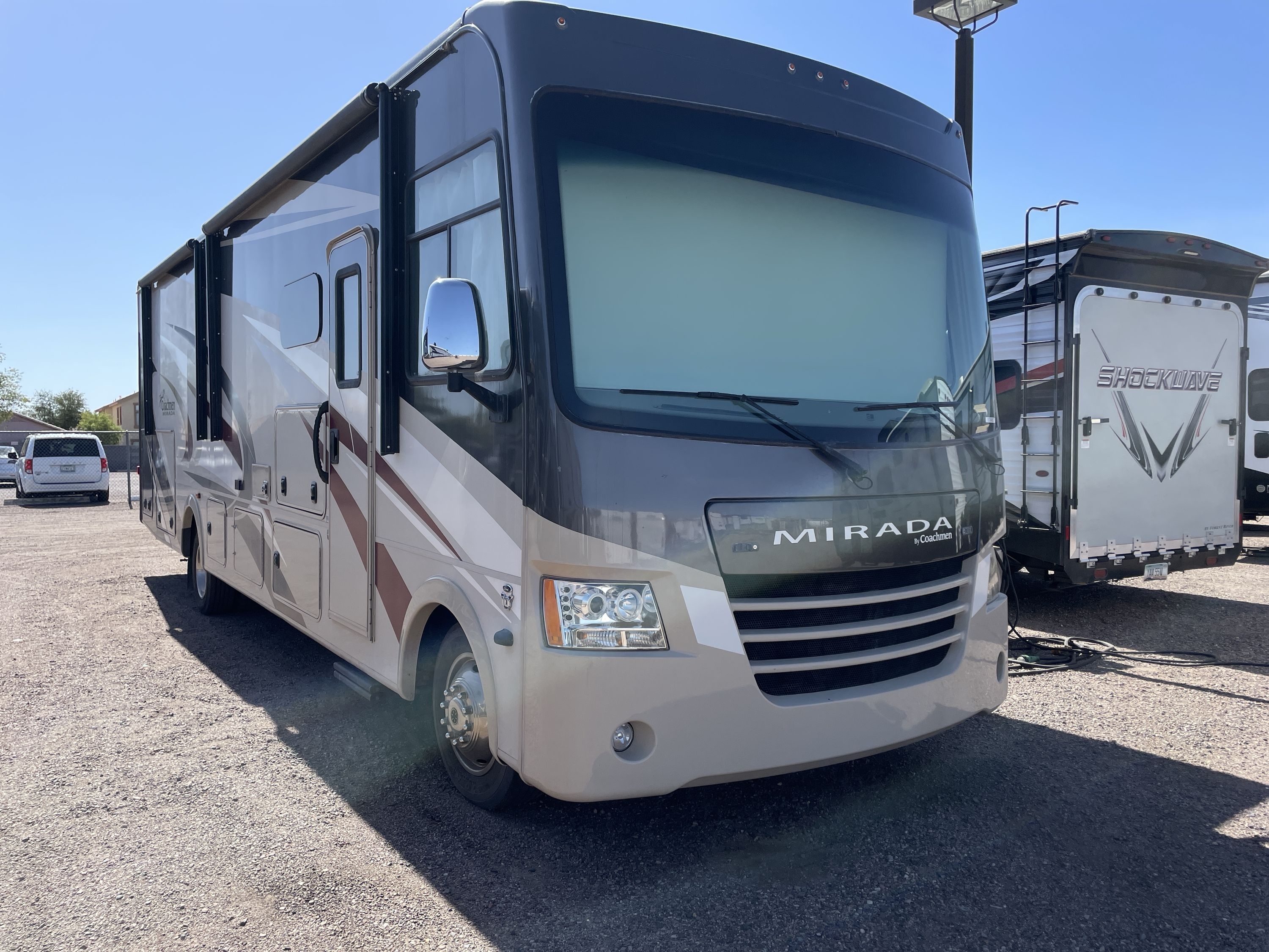 2019 Coachmen MIRADA 32SS in new river AZ