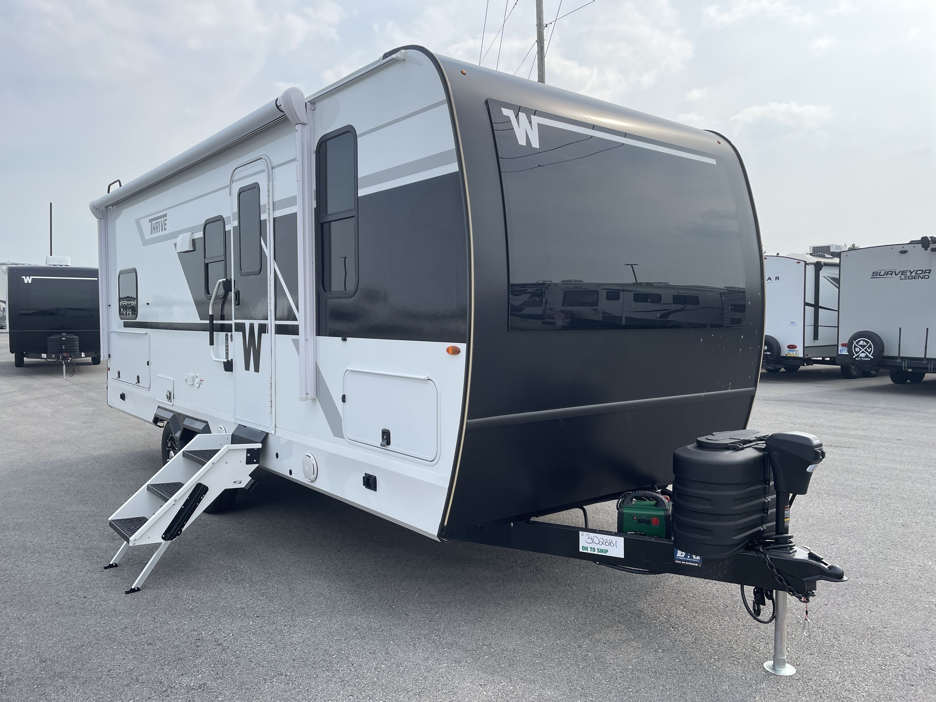 2026 Winnebago THRIVE 22MBH in kansas city KS