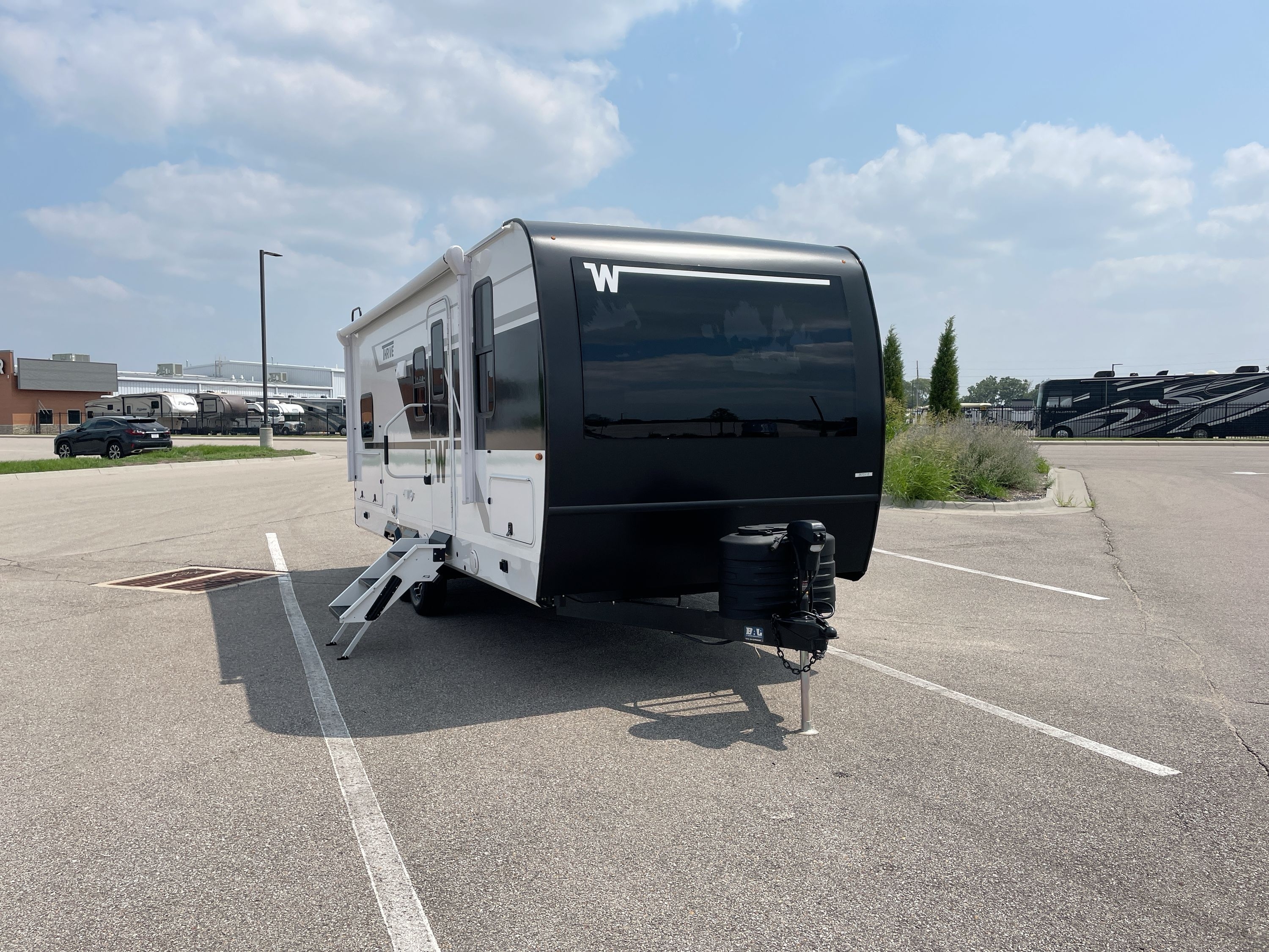 2026 Winnebago THRIVE 22MBH in wichita KS
