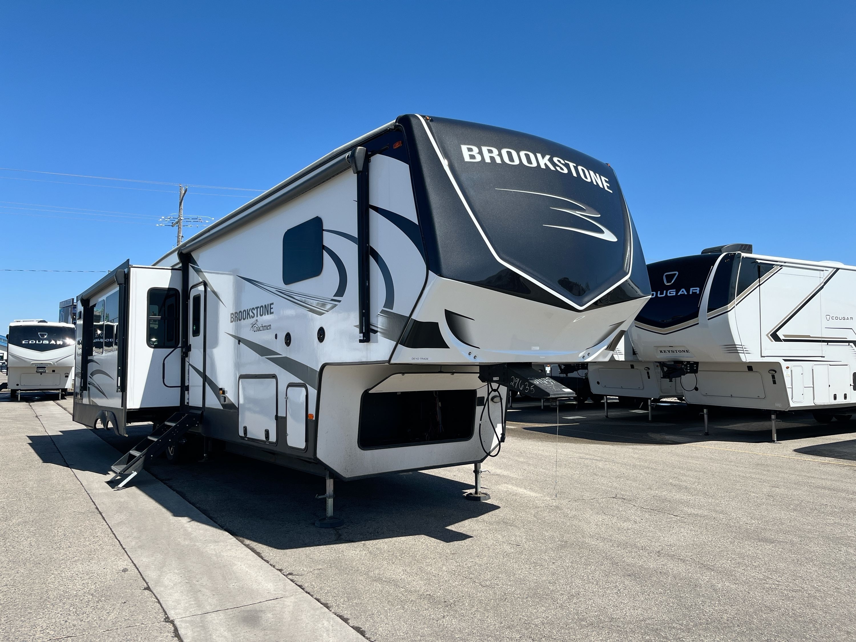 2022 Coachmen BROOKSTONE 374RK RV