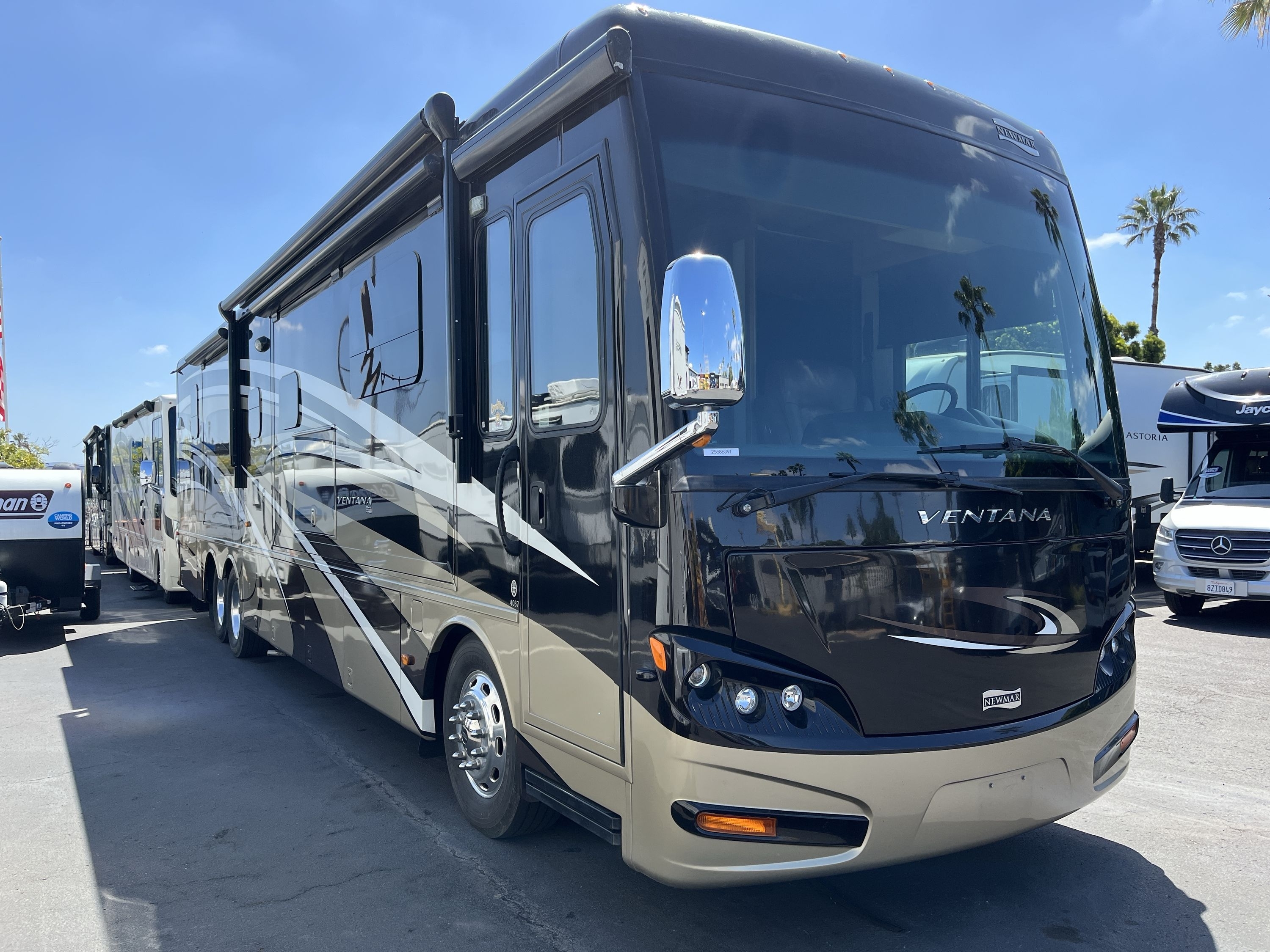 2015 Newmar VENTANA 4037 in san diego CA