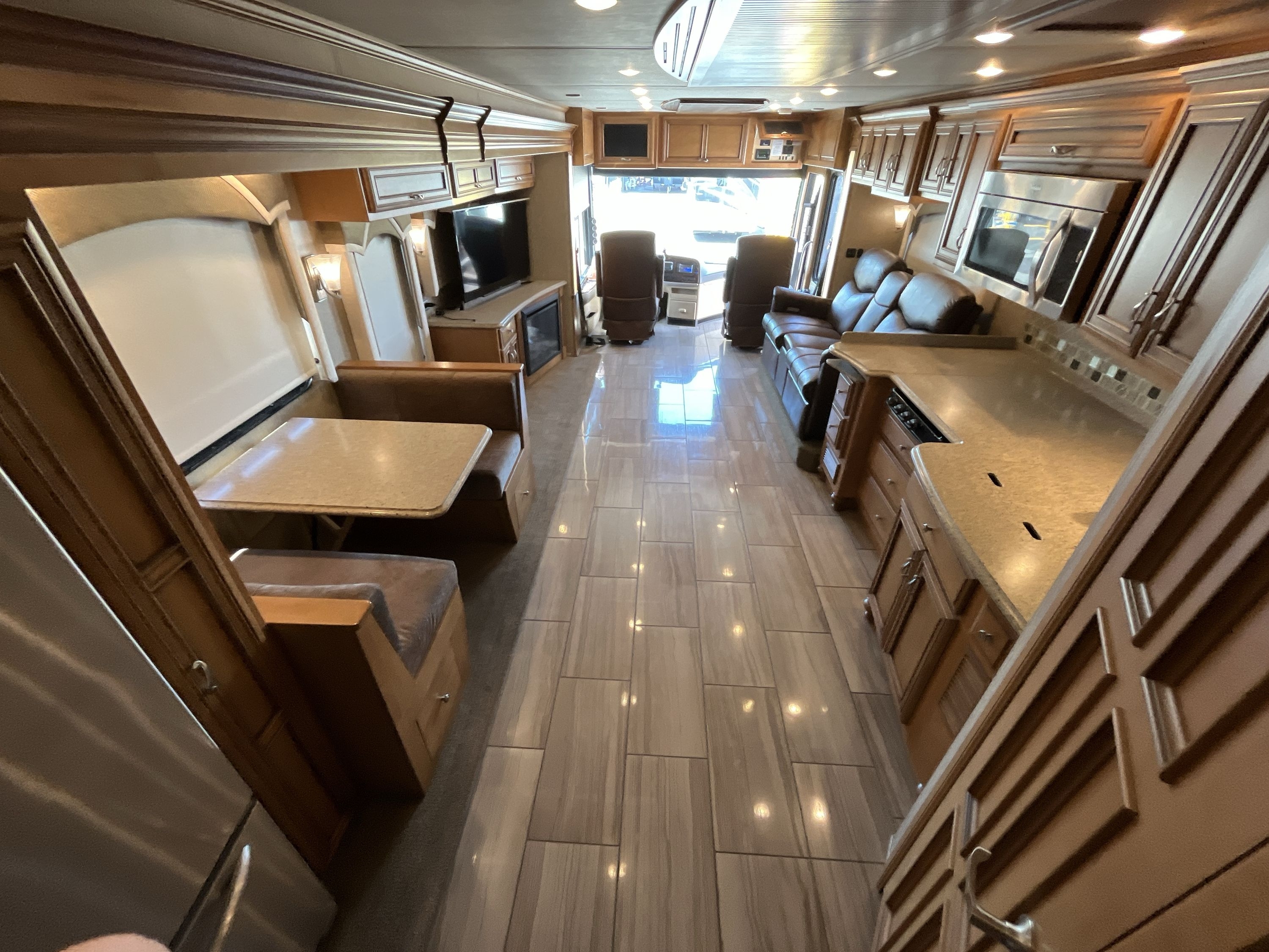 2015 Newmar VENTANA 4037 in san diego CA