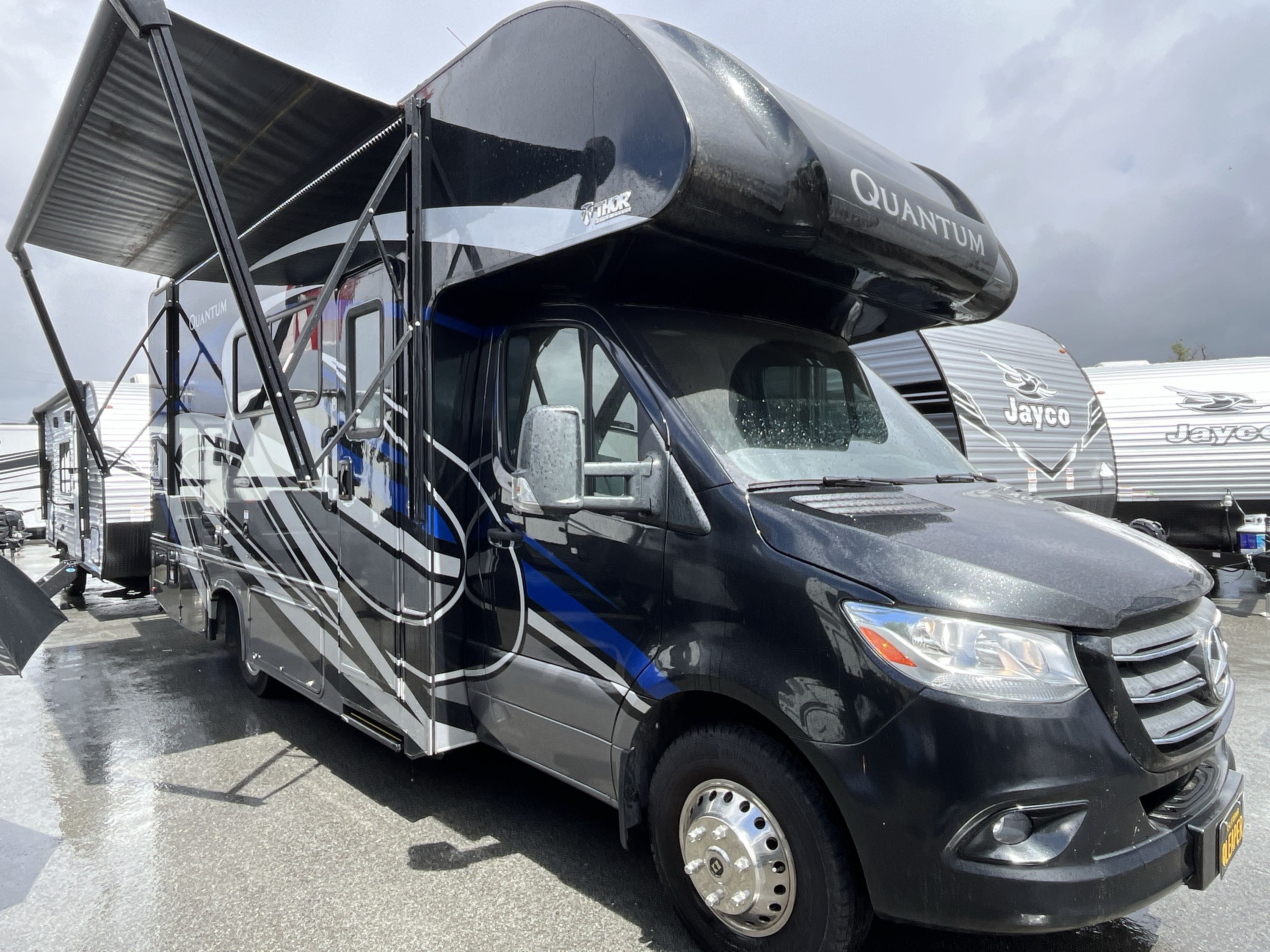 2022 Thor QUANTUM MB24 RV