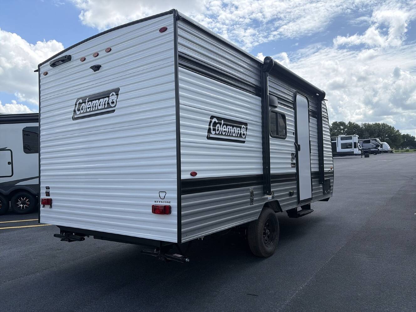 A photo of this 2027 Keystone COLEMAN 17B