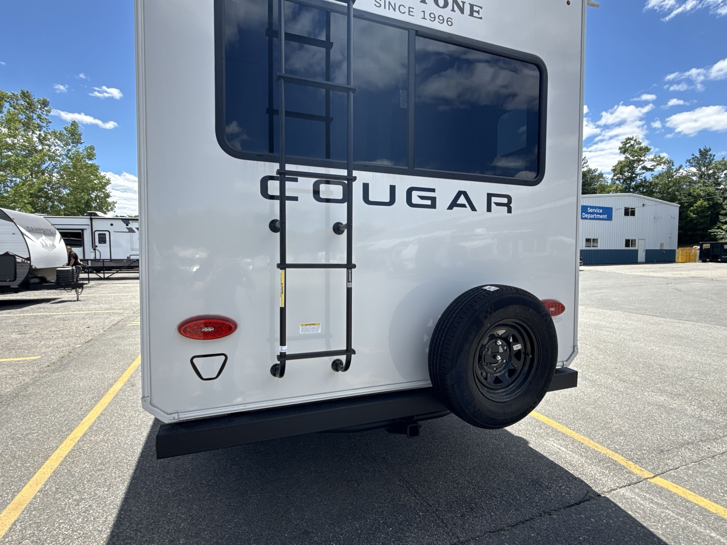 2027 Keystone COUGAR 29RLP in uxbridge MA