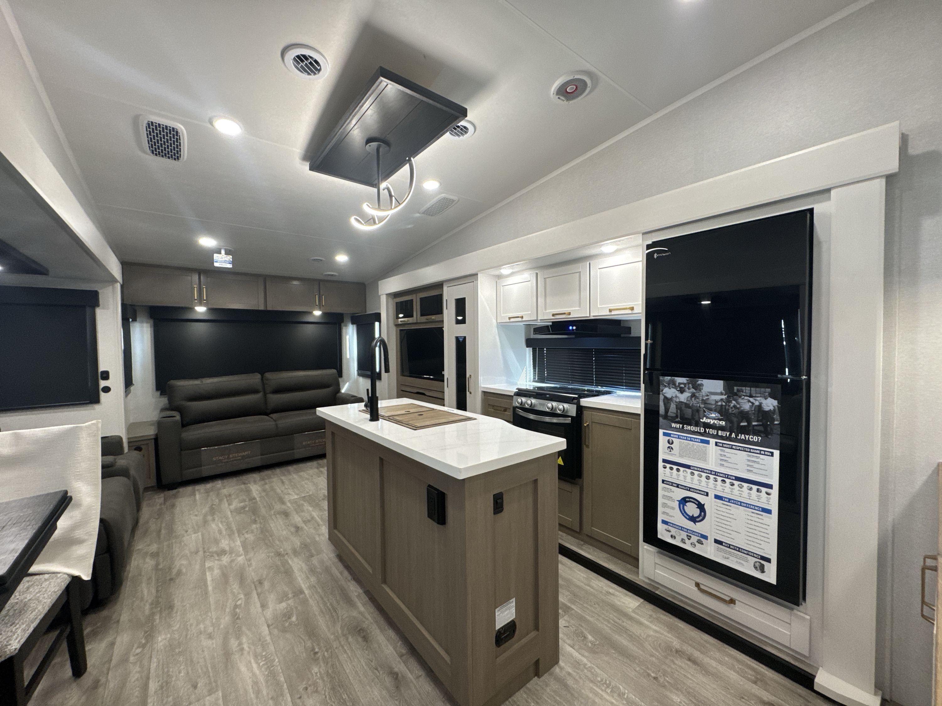 2027 Jayco EAGLE 29RLC in kingston NY