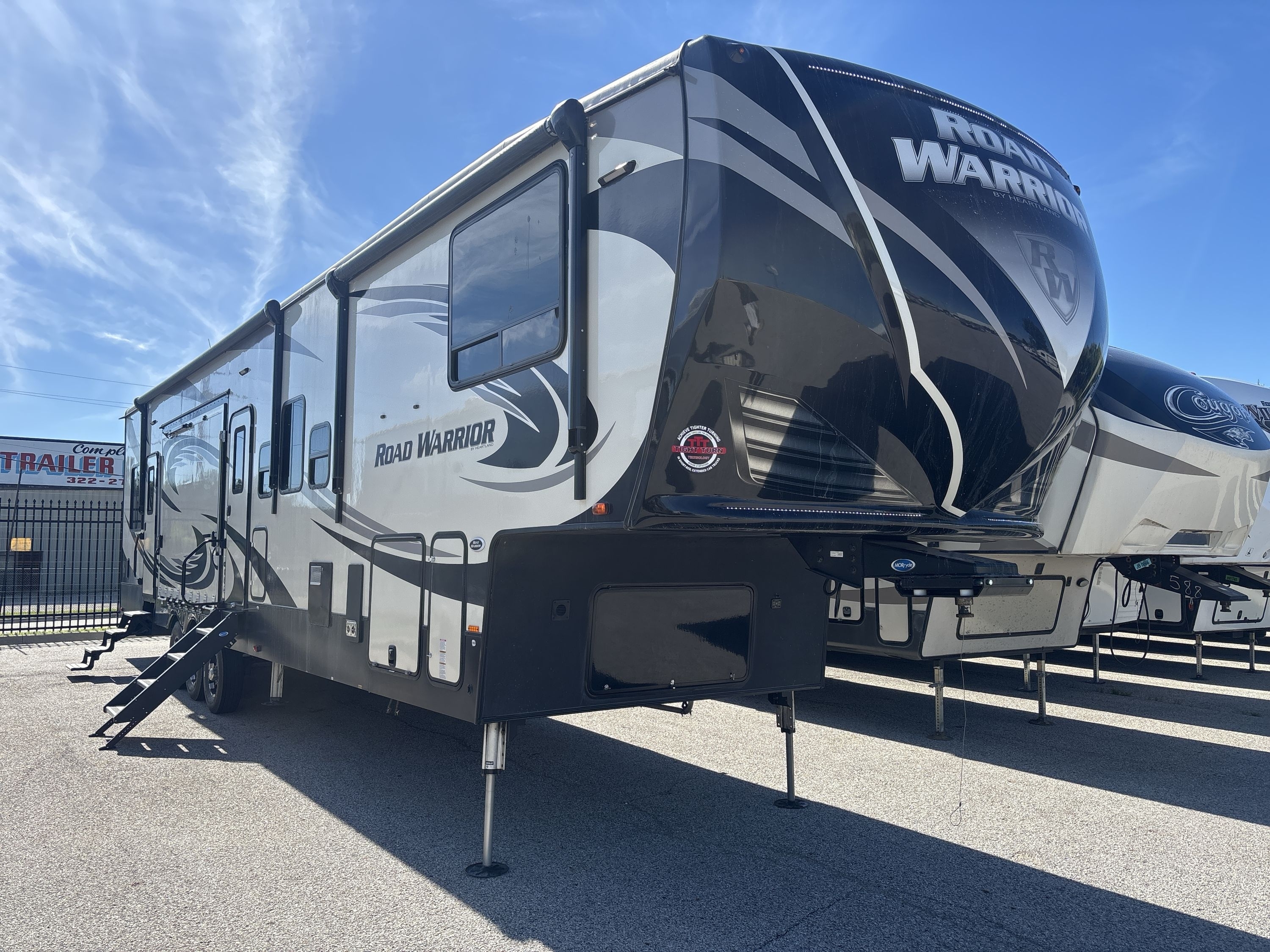 2019 Heartland ROAD WARRIOR 427 427RW in council bluffs IA