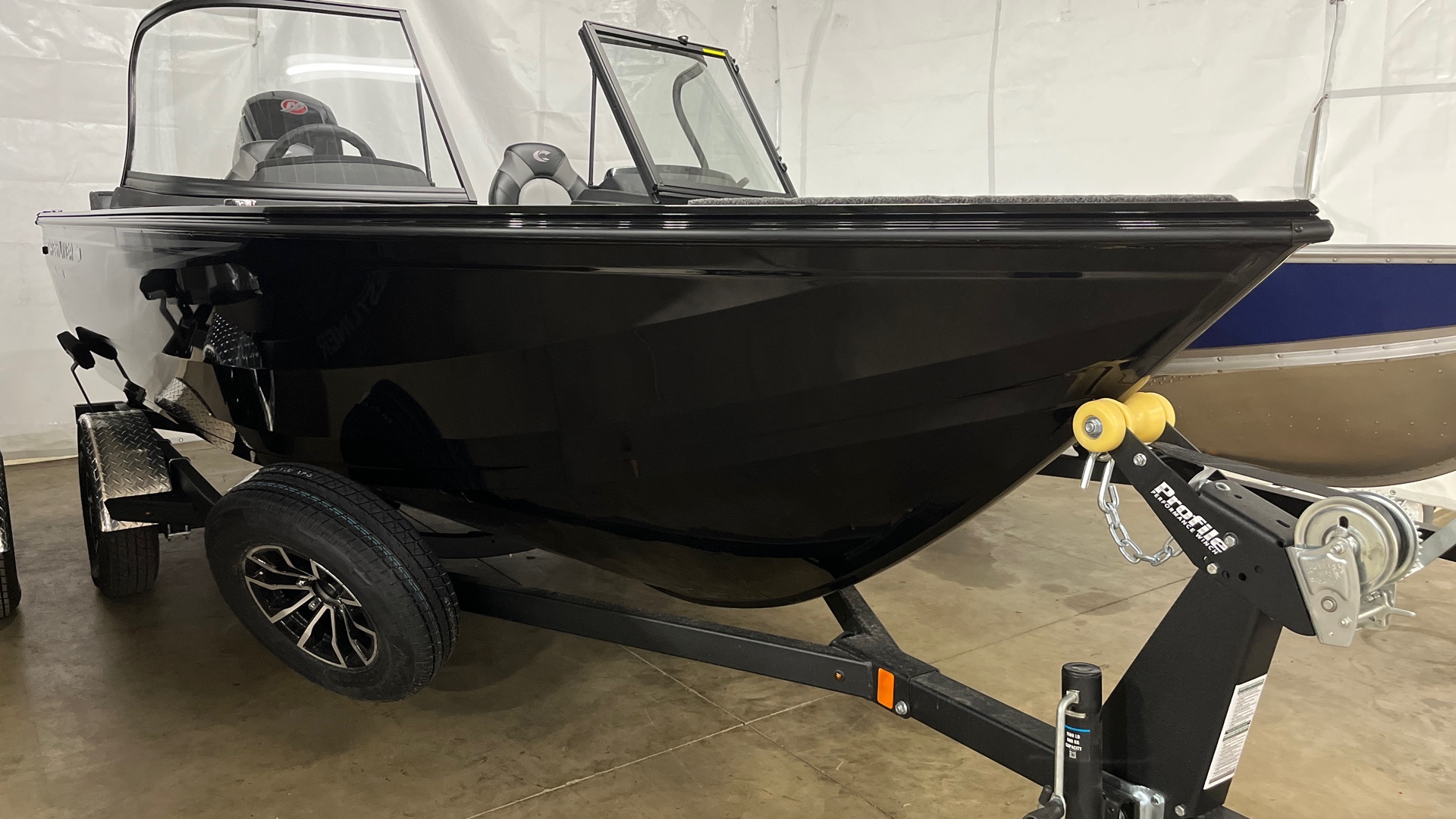 2026 Crestliner 1750 HAWK WT JUMPSEAT 1750 FISH HAWK in pine island MN