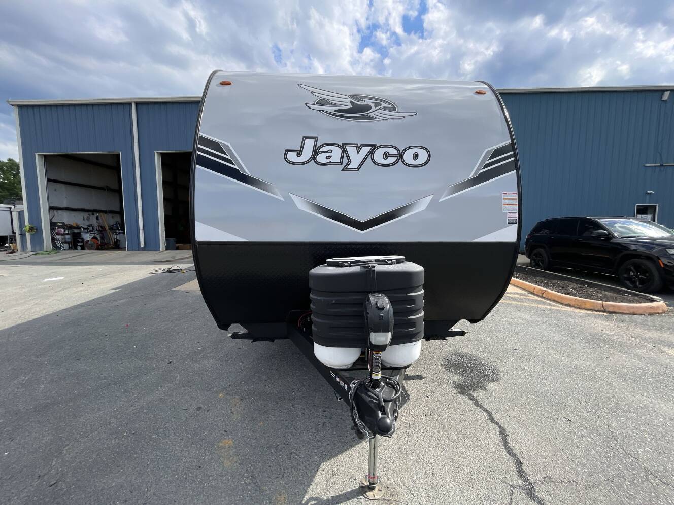 A photo of this 2025 Jayco JAY FLIGHT SLX 333BTS