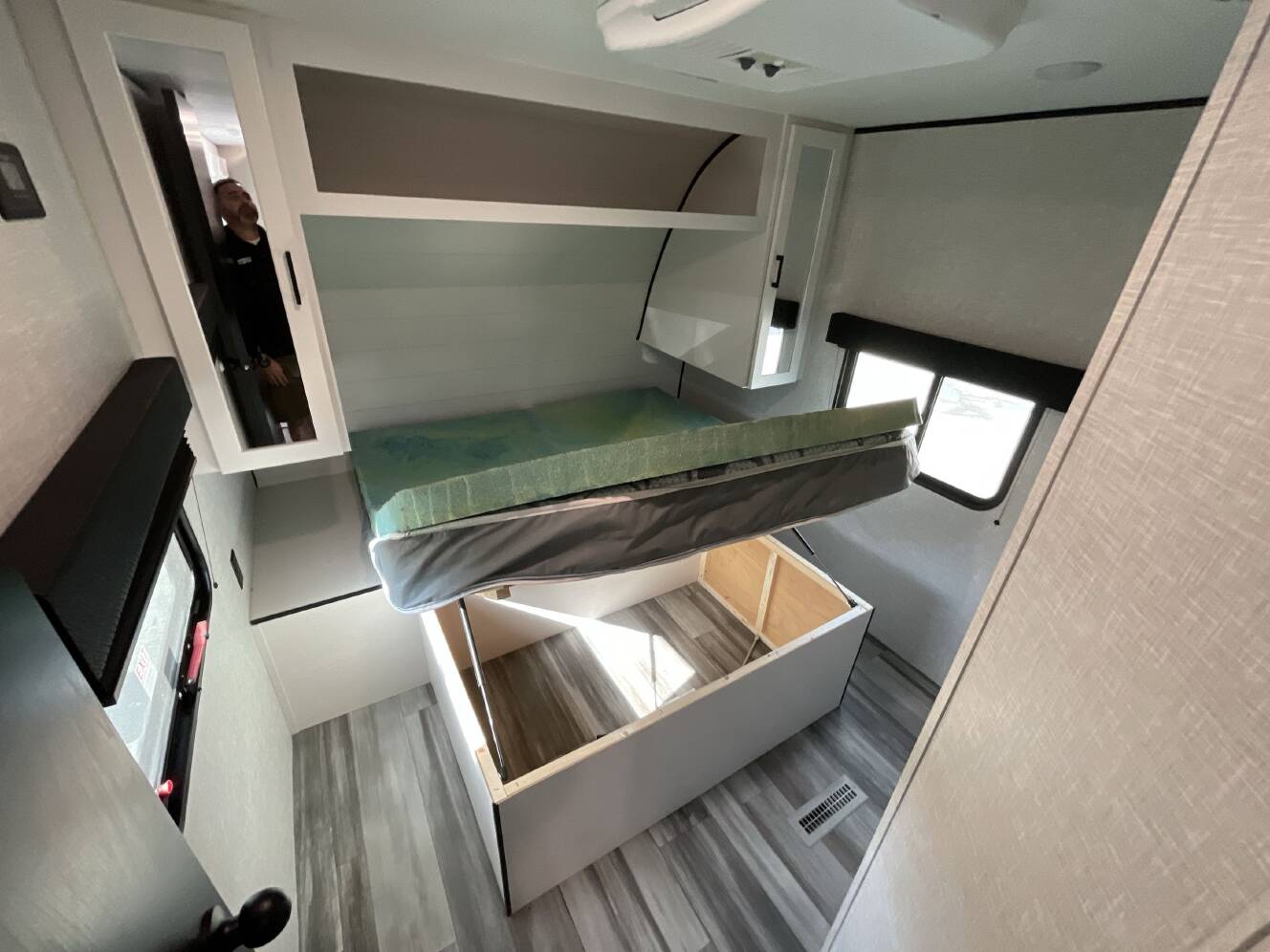 A photo of this 2025 Jayco JAY FLIGHT SLX 333BTS