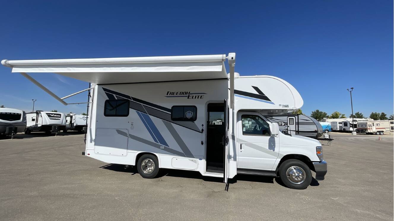 A photo of this 2025 Thor FREEDOM ELITE 22HEF