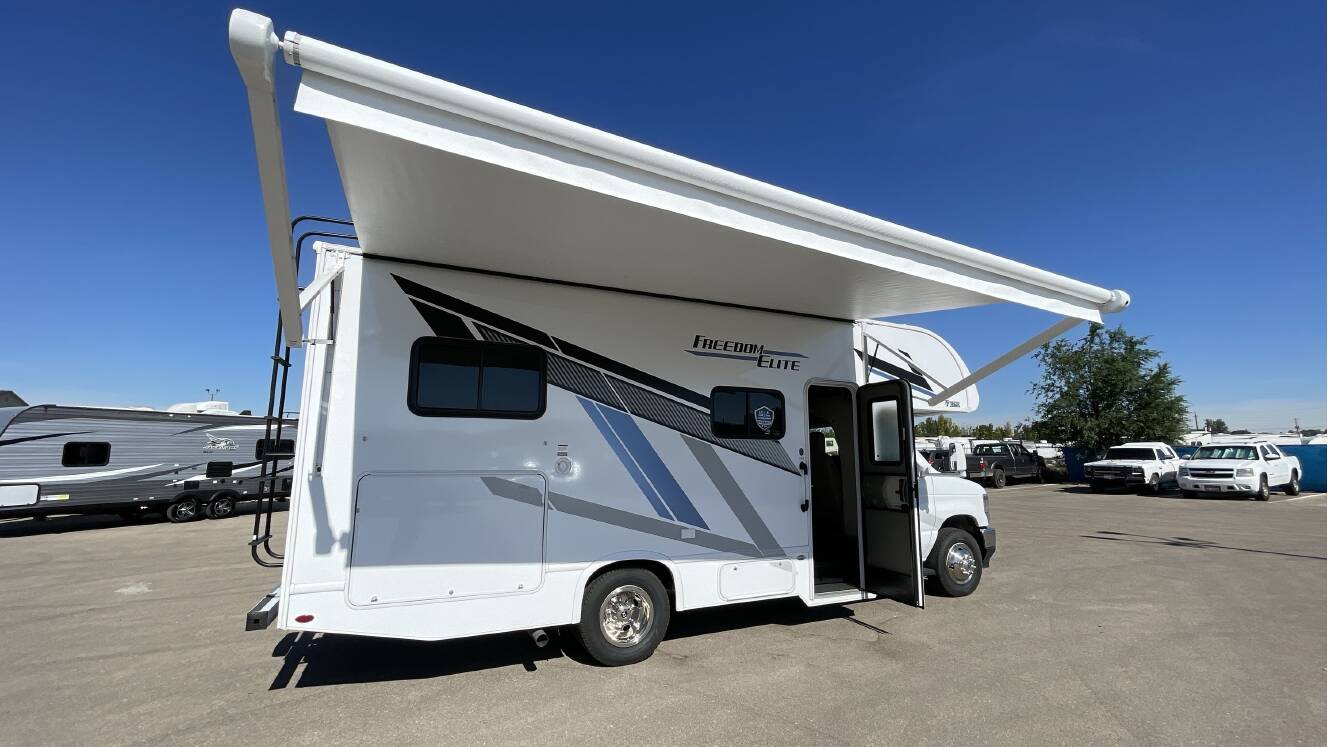 A photo of this 2025 Thor FREEDOM ELITE 22HEF