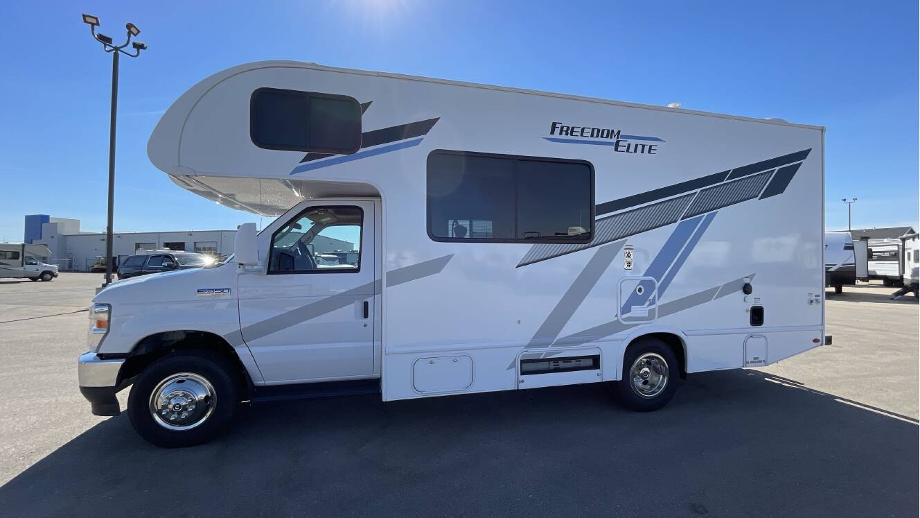 A photo of this 2025 Thor FREEDOM ELITE 22HEF