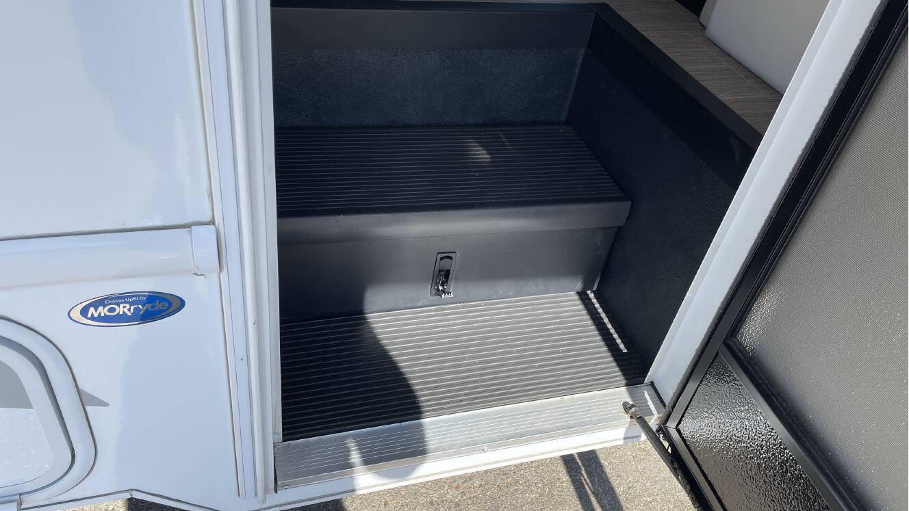 A photo of this 2025 Thor FREEDOM ELITE 22HEF