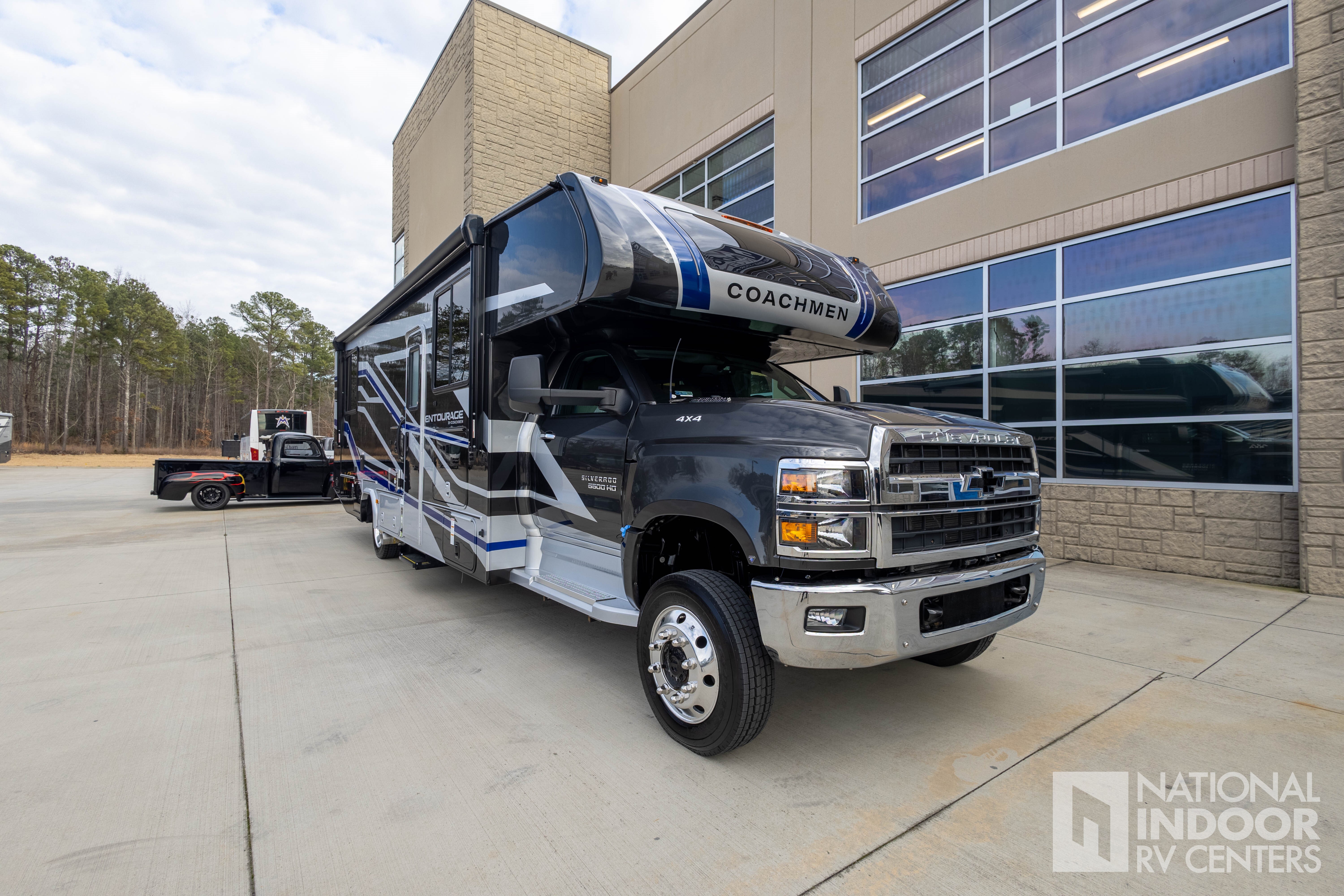 2026 Coachmen Entourage 320LVC RV