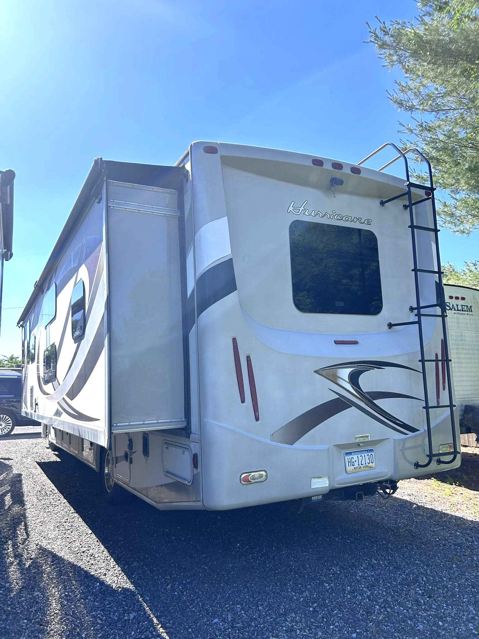 2014 Thor Motor Coach HURRICANE 34J in honey brook PA