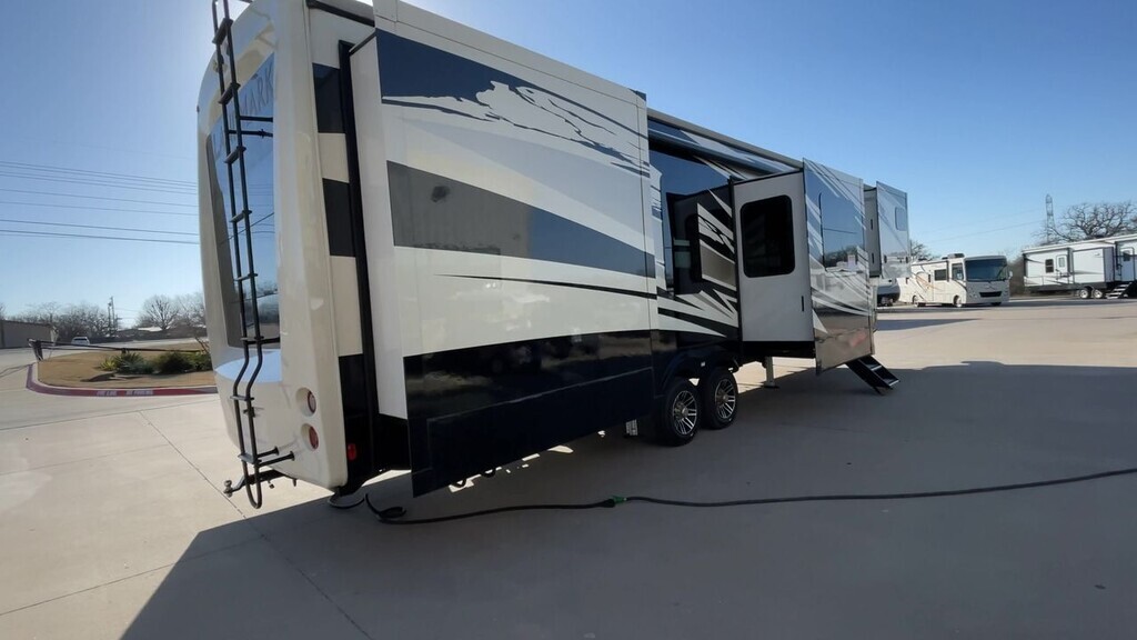 2021 Heartland LANDMARK TUCSON in cleburne TX