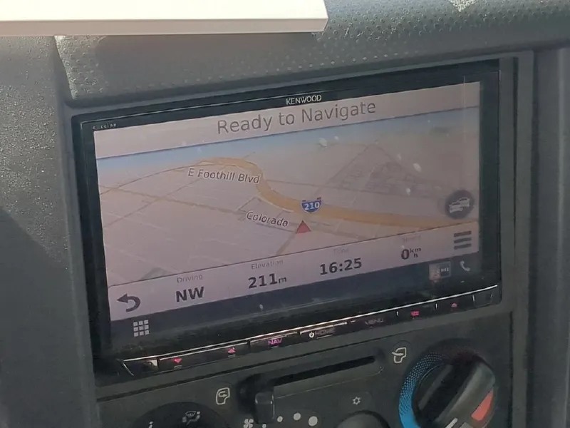 2017 ISUZU NRR
