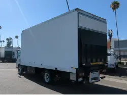 2017 ISUZU NRR