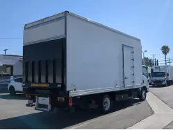 2017 ISUZU NRR