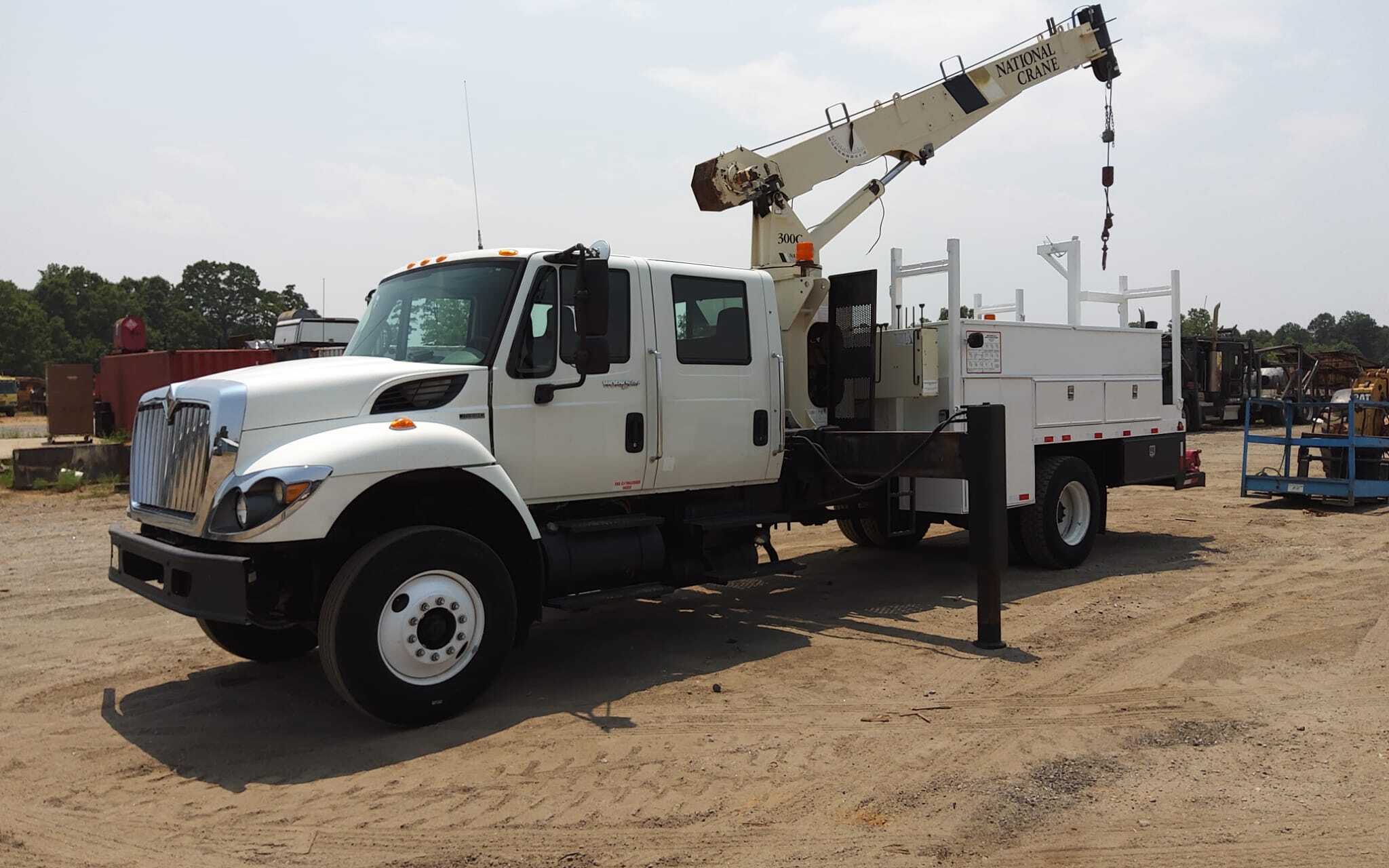 2008 INTERNATIONAL 7300 in Dallas, TX