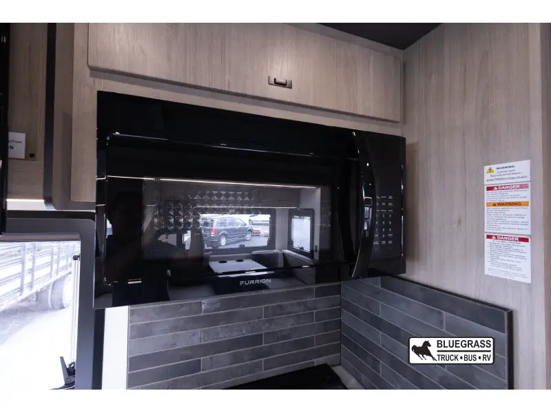 2026 GRAND DESIGN LINEAGE SERIES F 31ZW