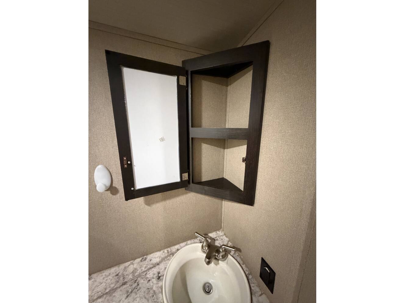 A photo of this 2017 Grand Design IMAGINE 2800BH