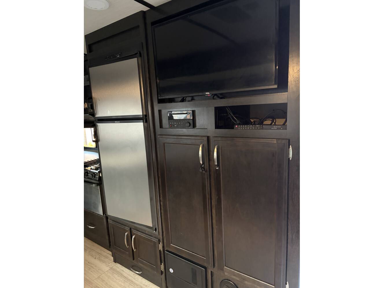 A photo of this 2017 Grand Design IMAGINE 2800BH