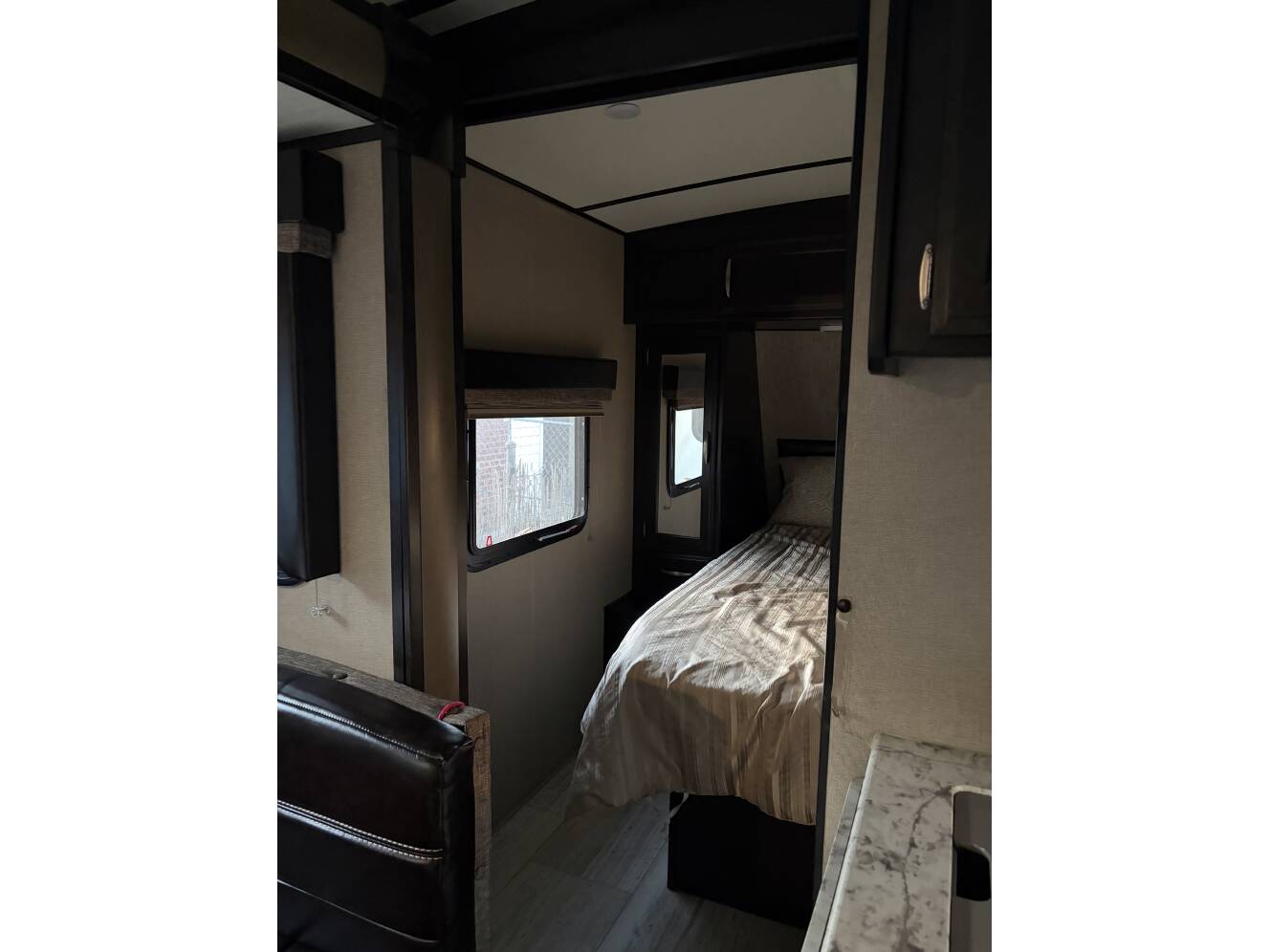 A photo of this 2017 Grand Design IMAGINE 2800BH