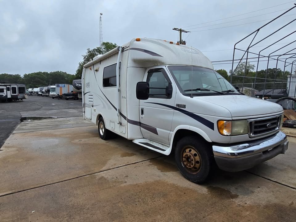 2003 Ford Trail Lite Van RV