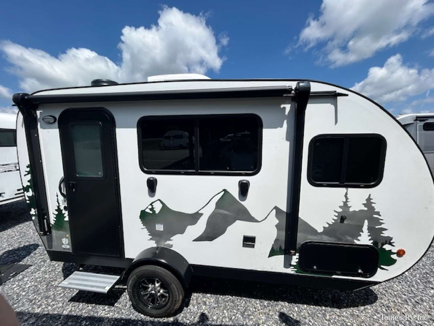 2025 Travel Lite Rove Lite 14FS in roanoke VA
