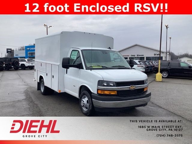 2026 CHEVROLET Express 3500 in Grove City, PA