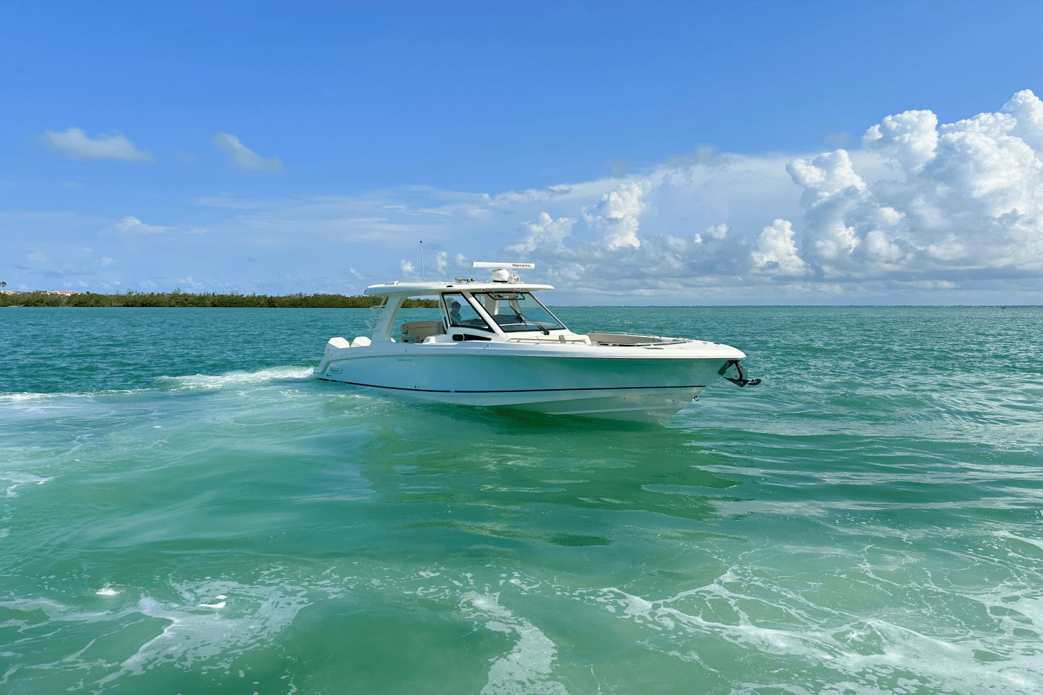 2023 Boston Whaler 350 REALM in sarasota FL