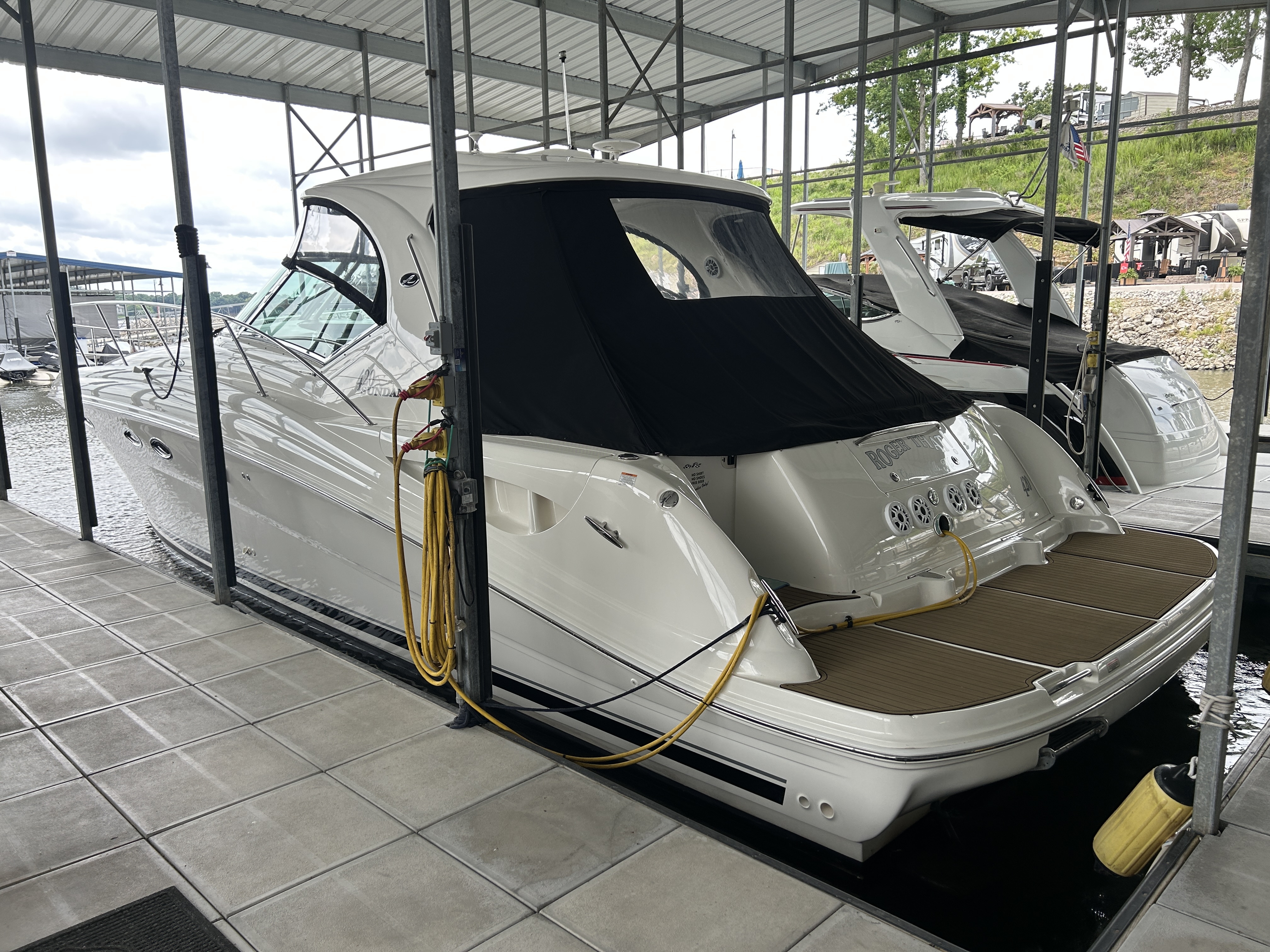 2004 Sea Ray 420 DA in lake ozark MO
