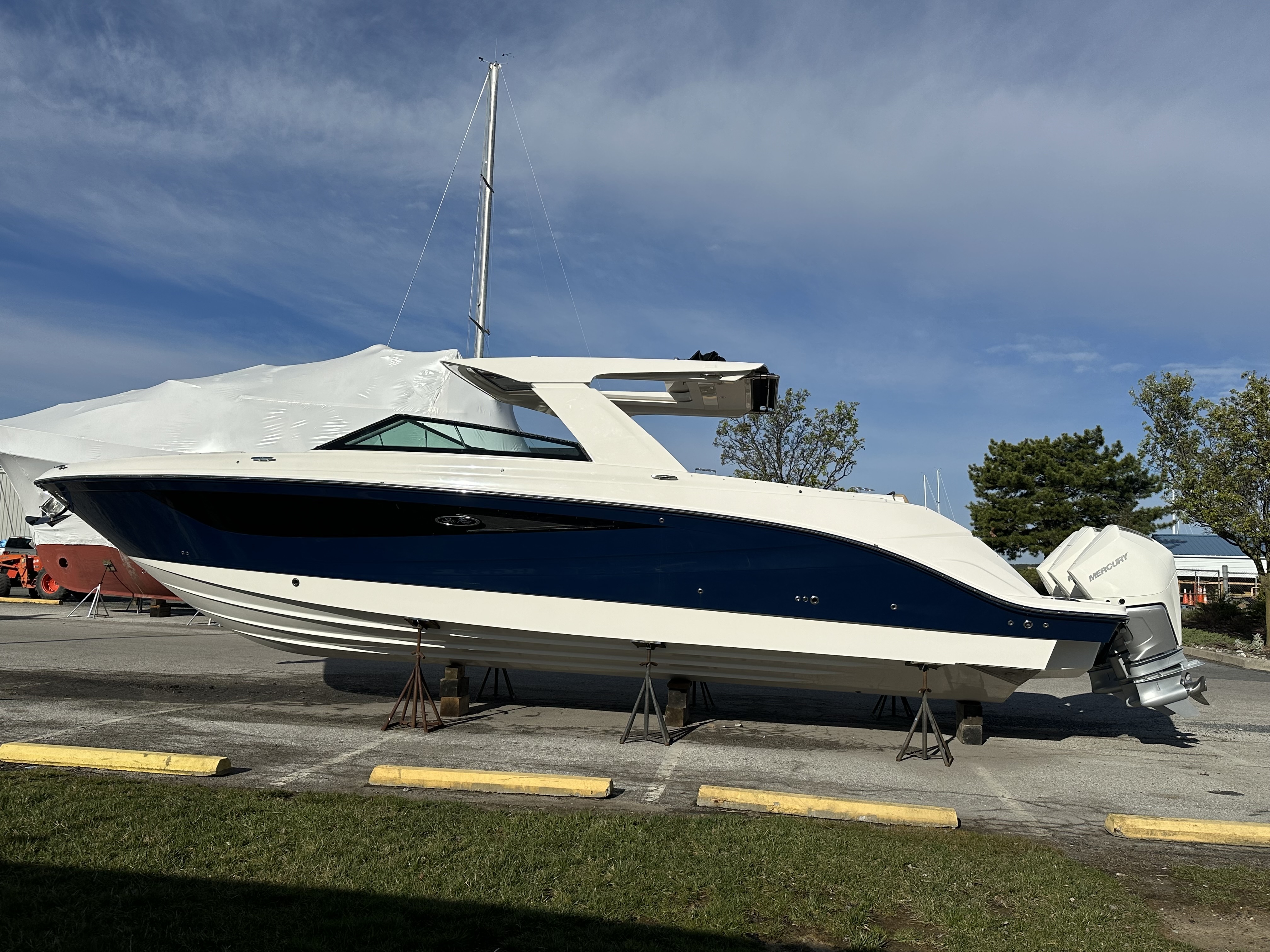 2023 Sea Ray 400 SLX OB W 230 in grasonville MD