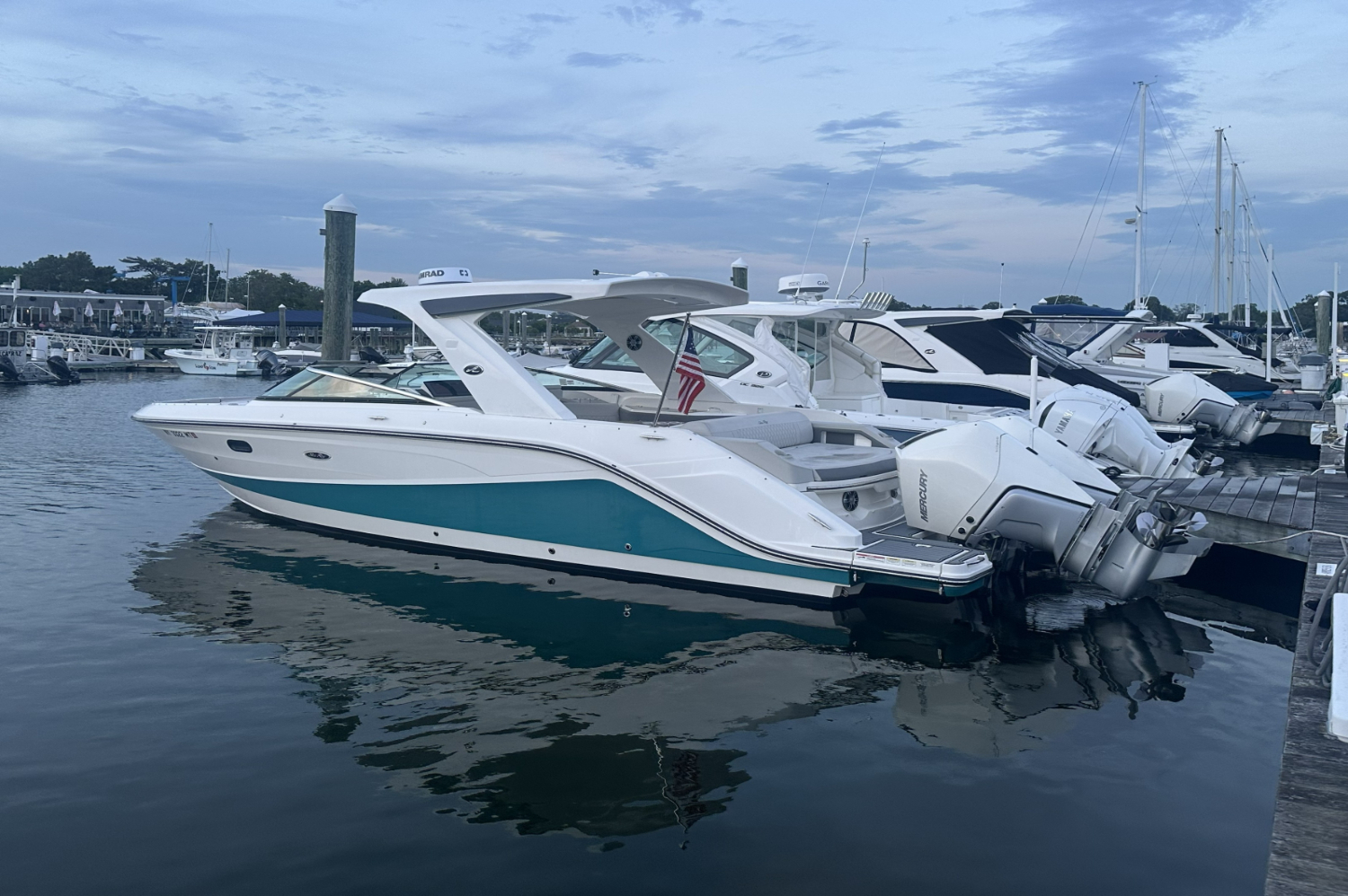 2021 Sea Ray 310 SLX OB W 230 in washington CT