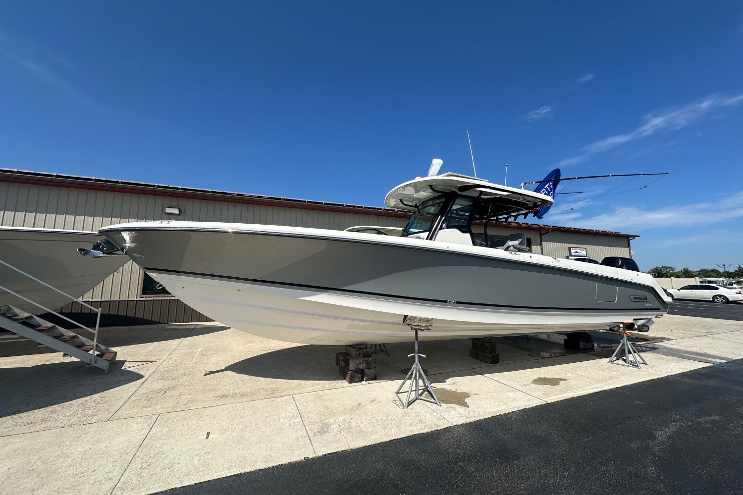 2024 Boston Whaler 330 Outrage in ocean view NJ