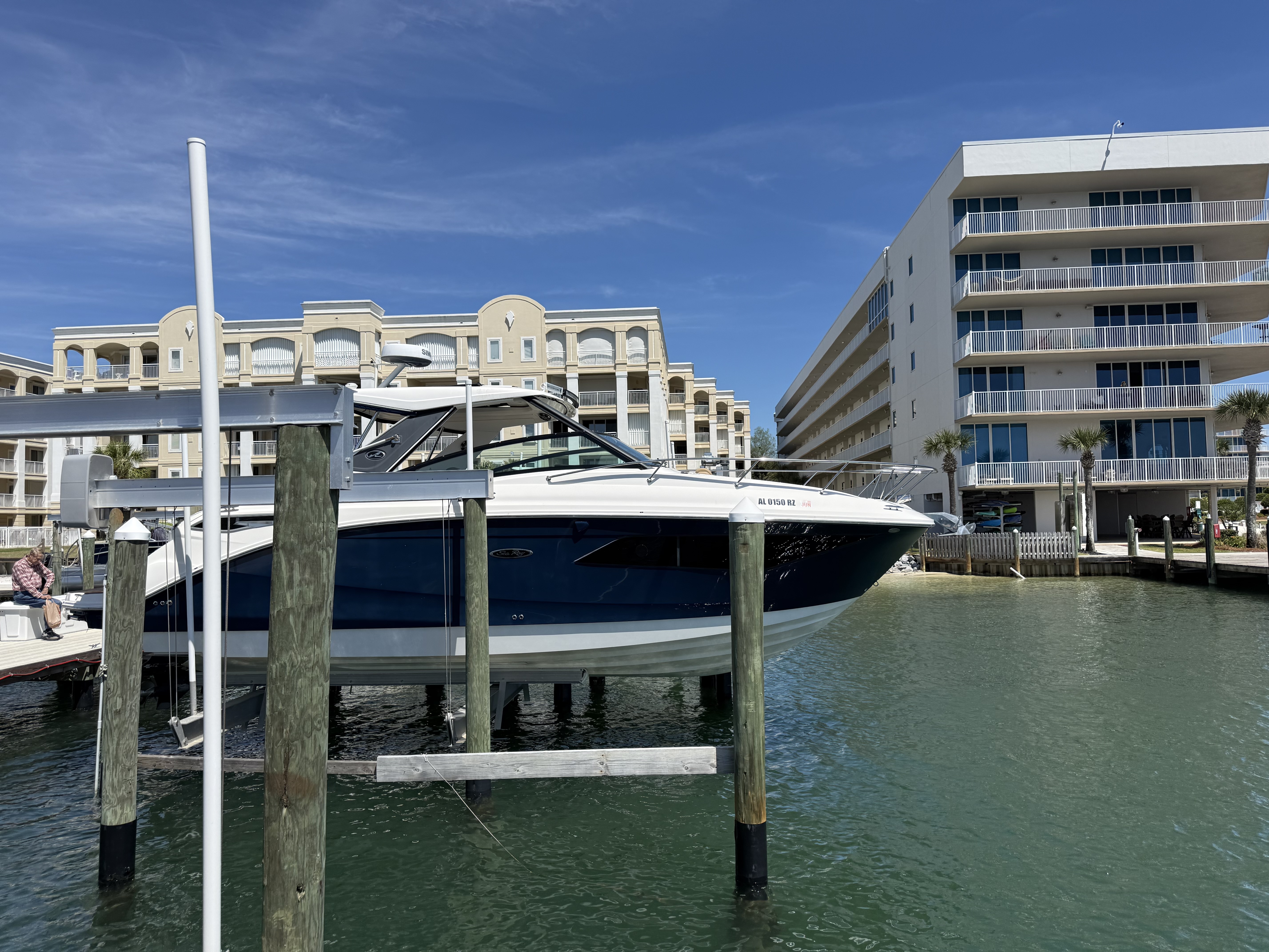 2020 Sea Ray Sundancer 320 390 in pensacola FL