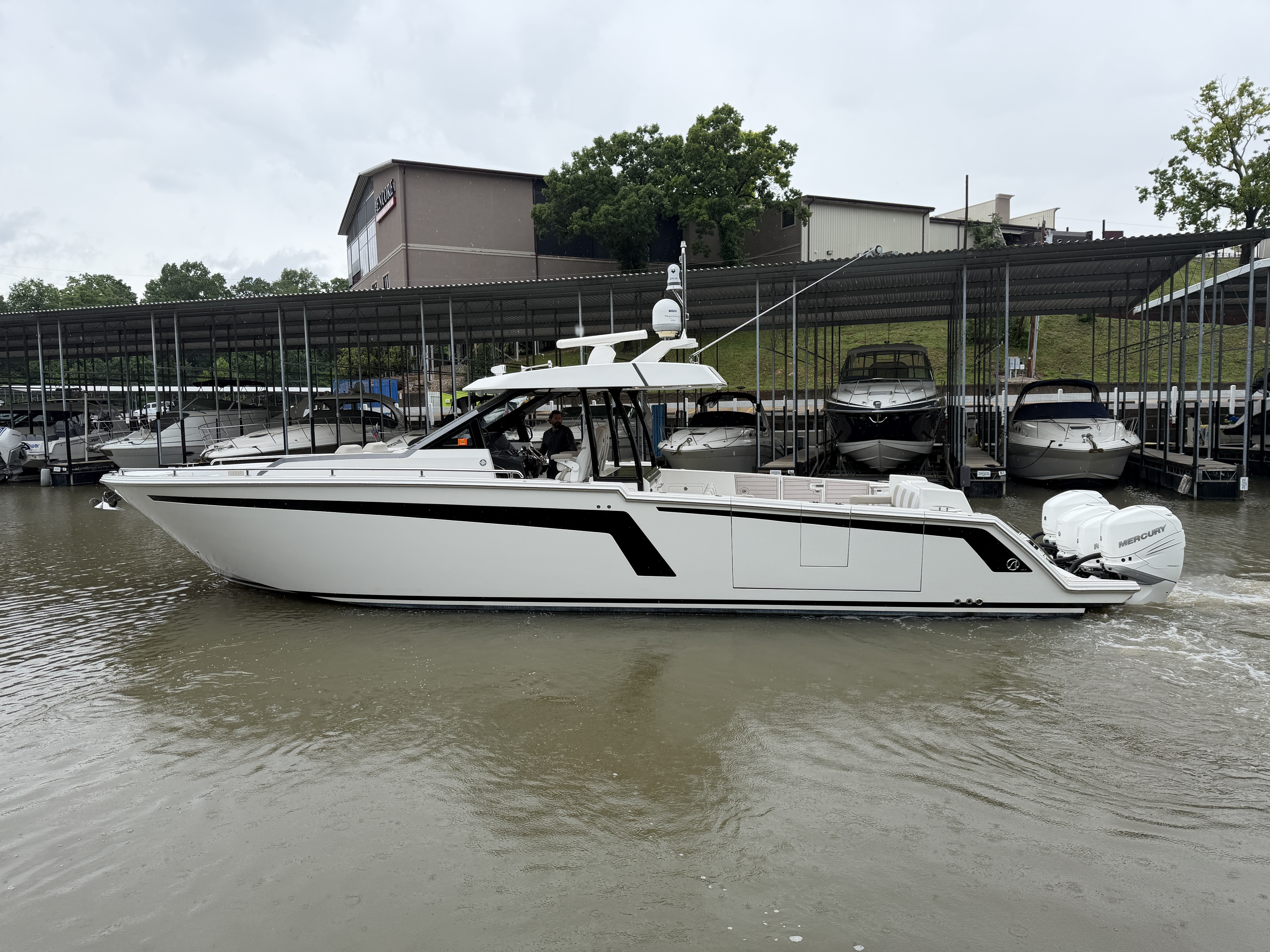 2020 Ocean Alexander 45 DIVERGENCE in lake ozark MO