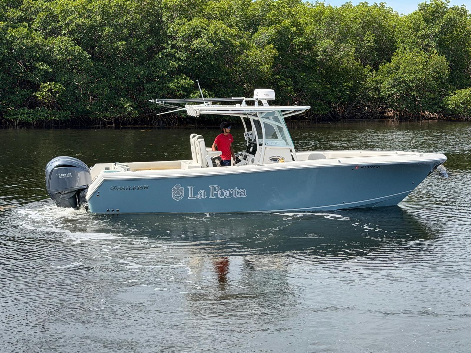 2023 Sailfish 290 CC in key largo FL