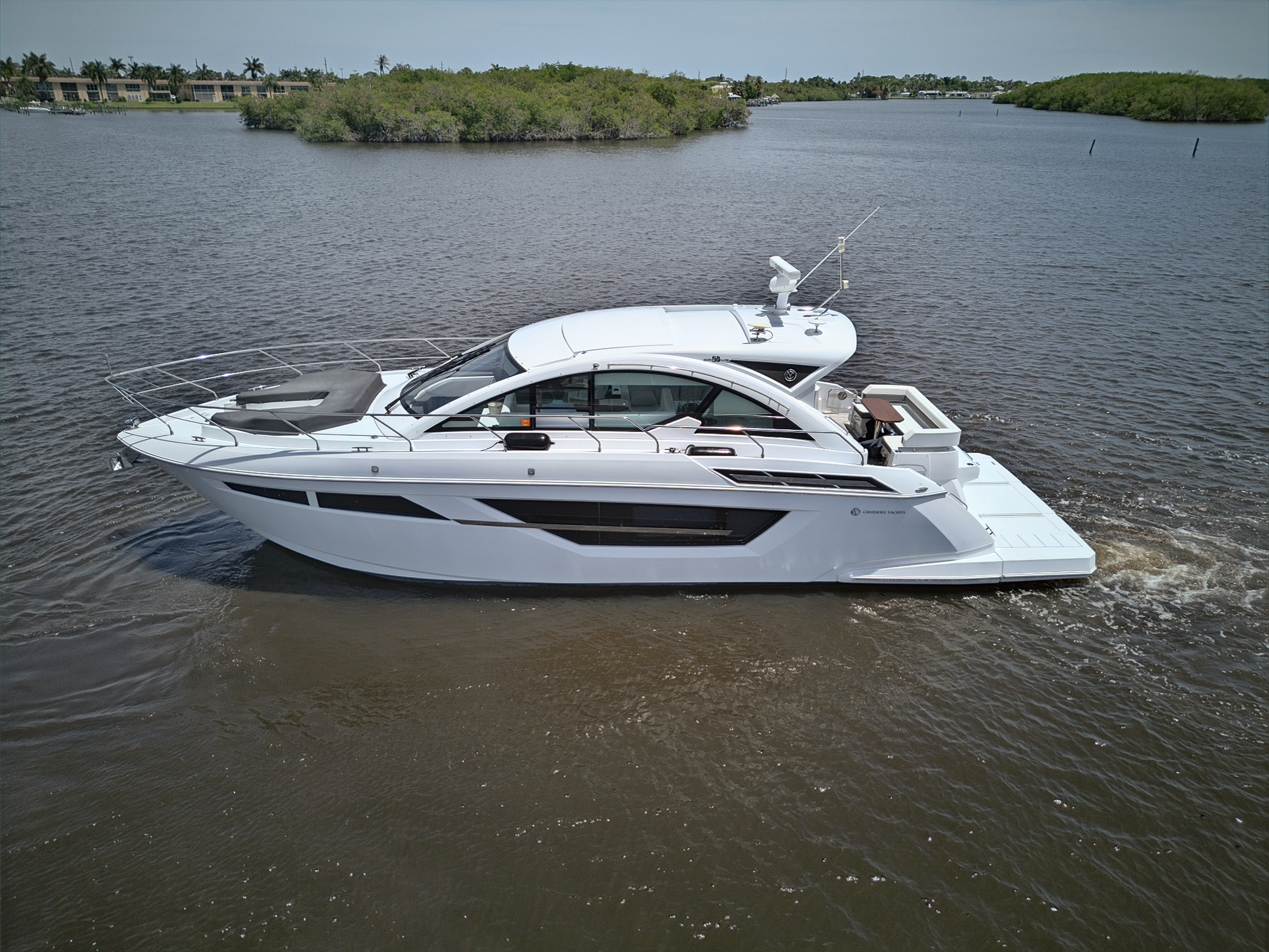2023 Cruisers Yachts 50 CANTIUS in stuart FL