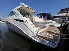 Sea Ray SLX 360 Preview image