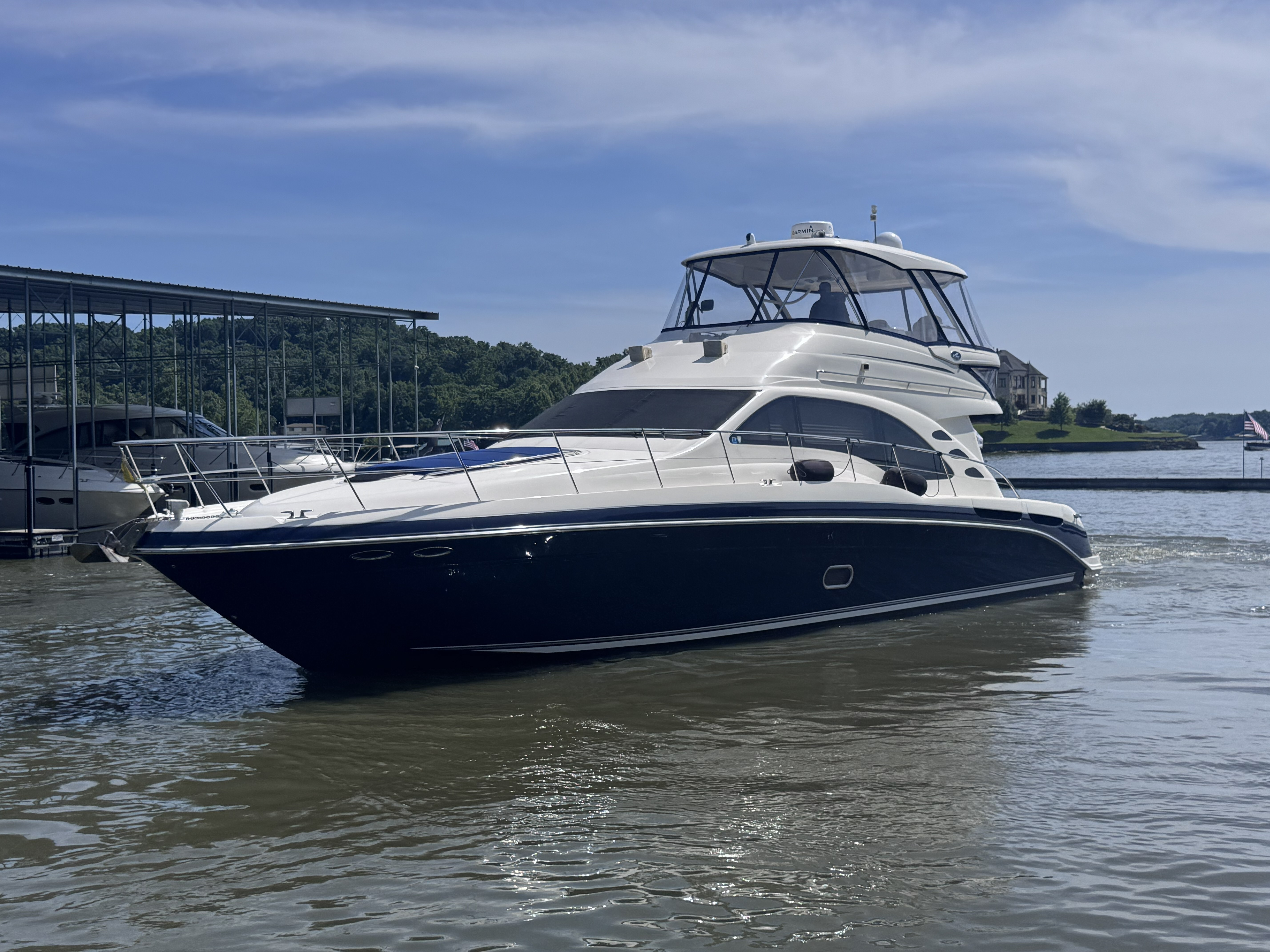 2005 Sea Ray 550 SEDAN BRIDGE in lake ozark MO