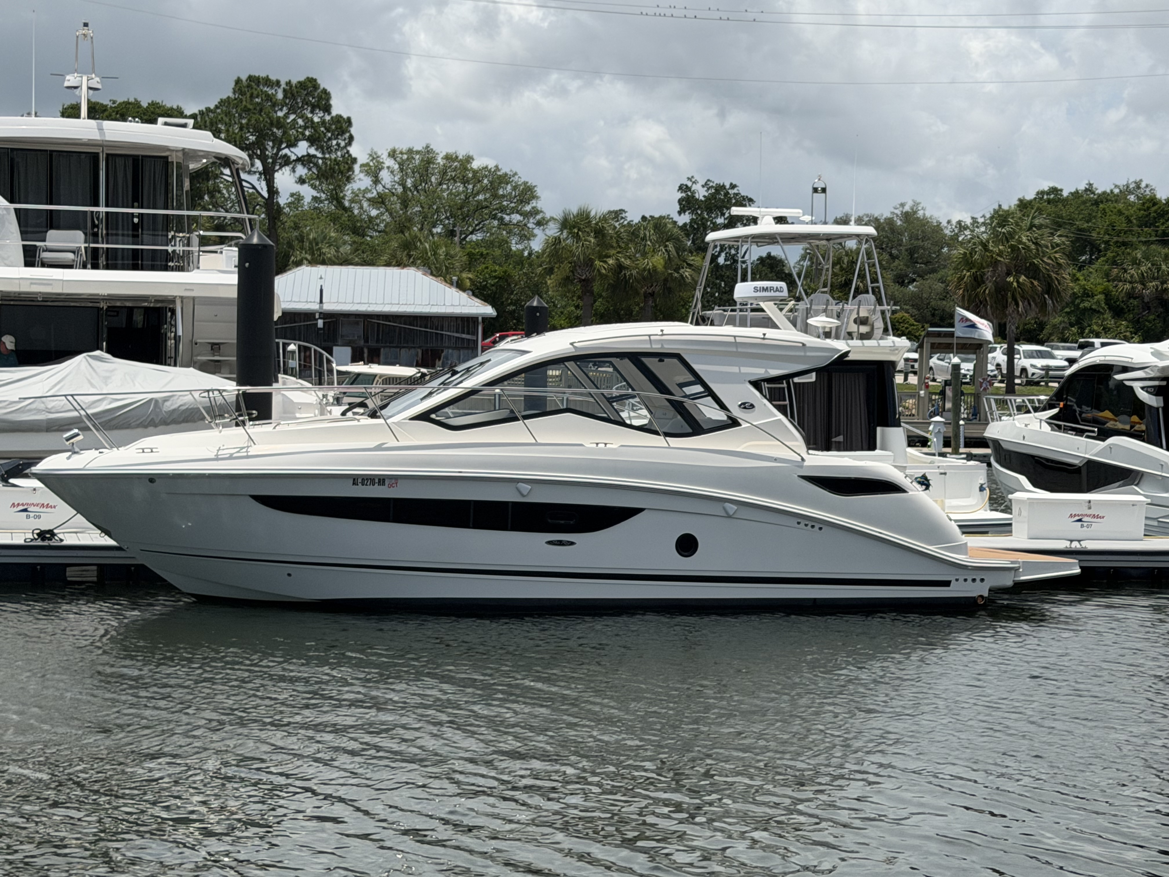 2019 Sea Ray Sundancer 350 Coupe 390 in pensacola FL