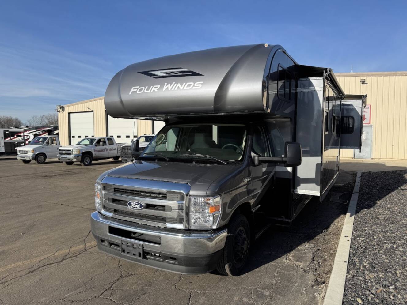 A photo of this 2026 Thor Motor Coach FOUR WINDS 29K