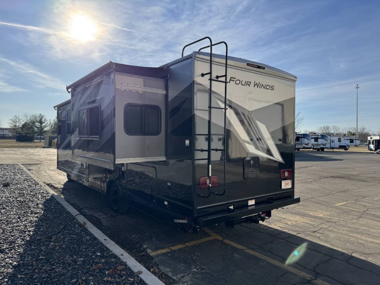 A photo of this 2026 Thor Motor Coach FOUR WINDS 29K