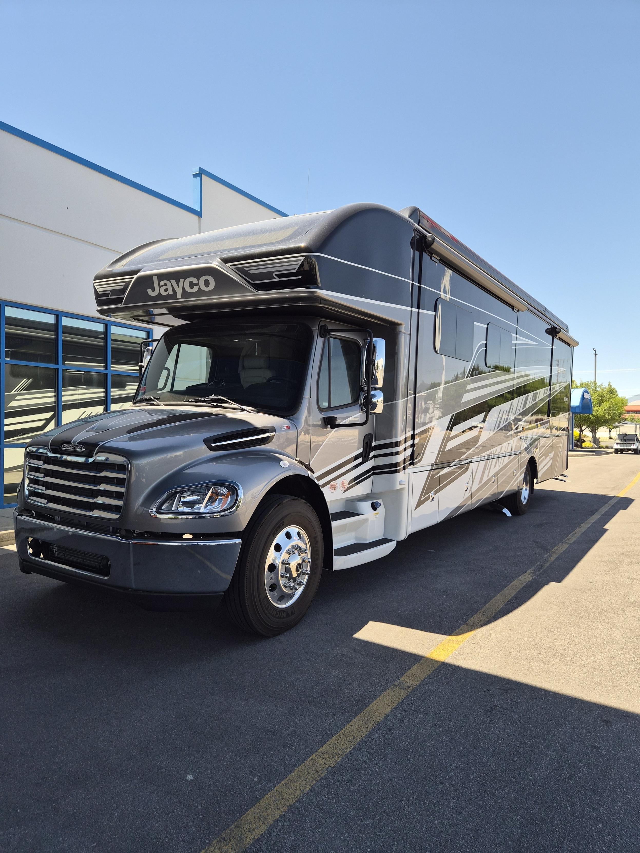 2026 Jayco SENECA 37M RV
