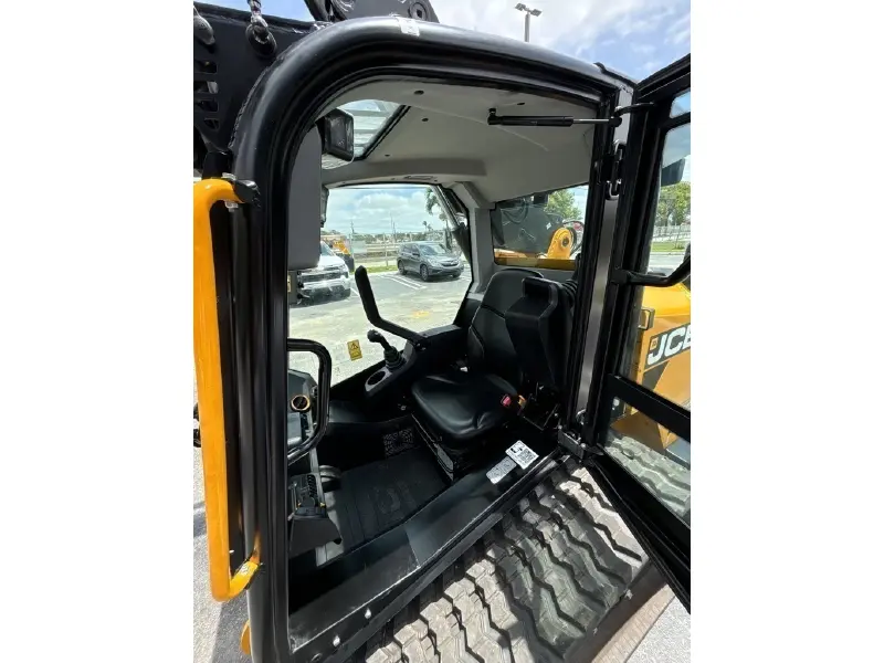 2026 JCB 270T